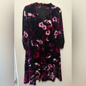 Roz & Ali Velvet Floral Choker Midi Dress